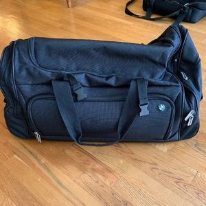 Ben rolling duffle bag